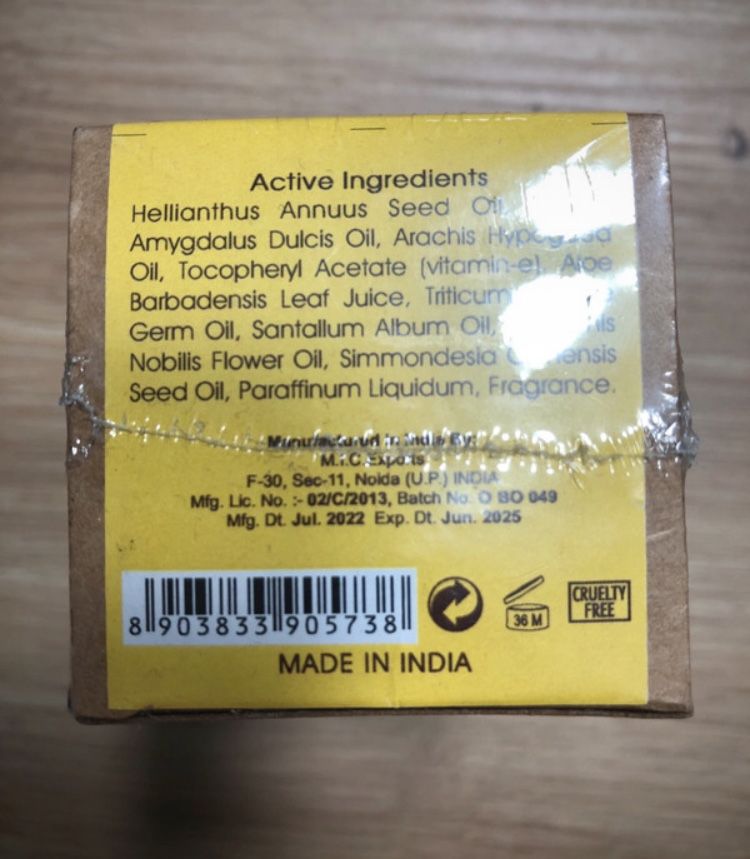 Naturalny olejek do kąpieli masażu Sandałowy 40ml