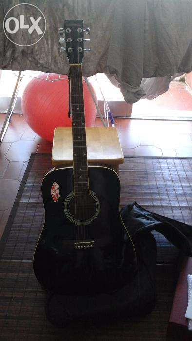 Viola semi-aucústica