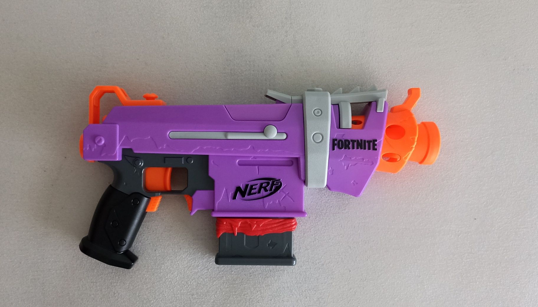 Nerf Sub-Metrelhadora Fortnite