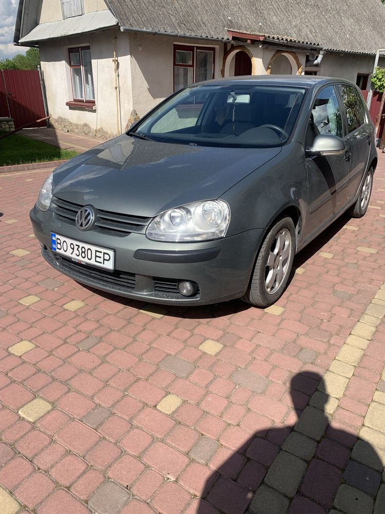 Продам VW Golf 5