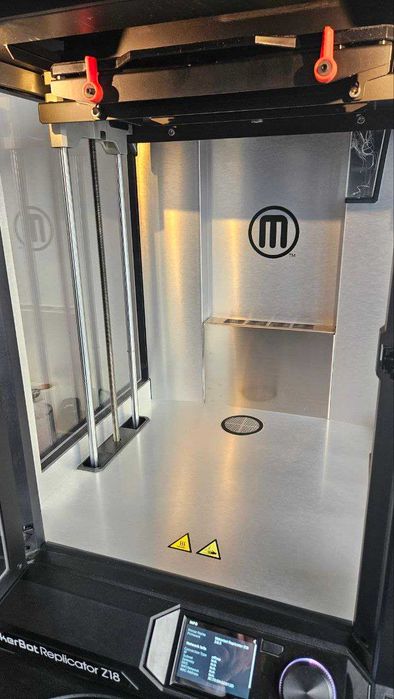Drukarka 3D Makerbot REPLIKATOR Z18