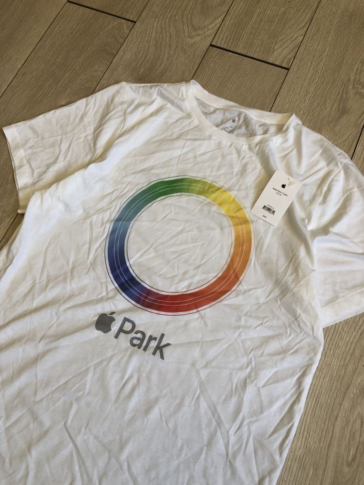 Футболка Apple Park Iphone tee rap sk8