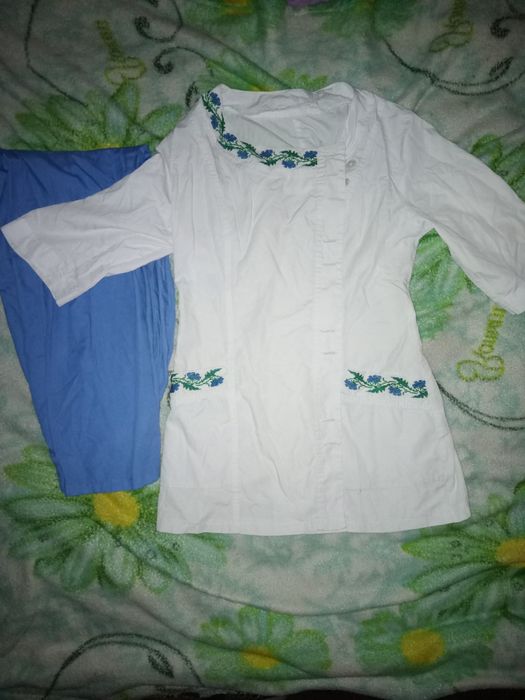 Продам медичний костюм