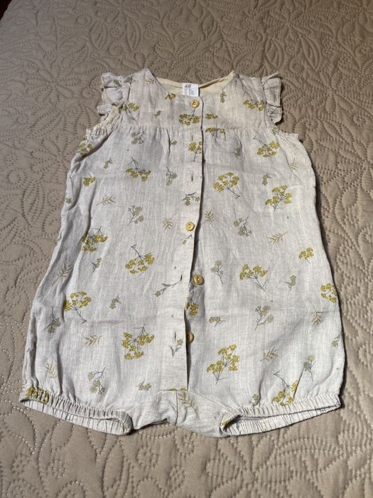 Macacão H&M bebé menina