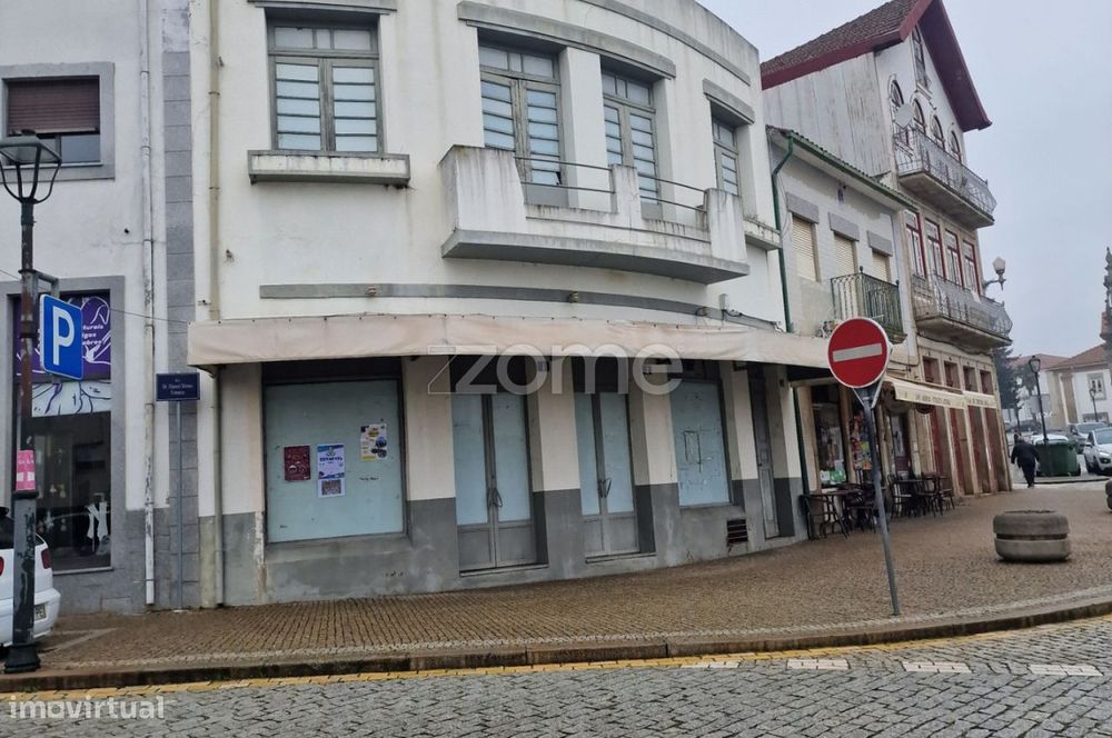 Prédio urbano , Murça