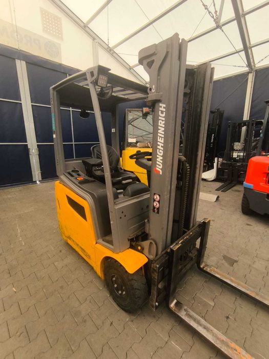 Jungheinrich EFG 215 widlak elektryczny 4,4m 1500kg wózek JUNG