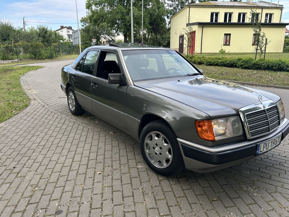 Mercedes-benz w124 300D