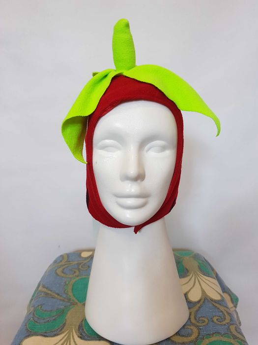 Czapka przebranie truskawka owoc H158