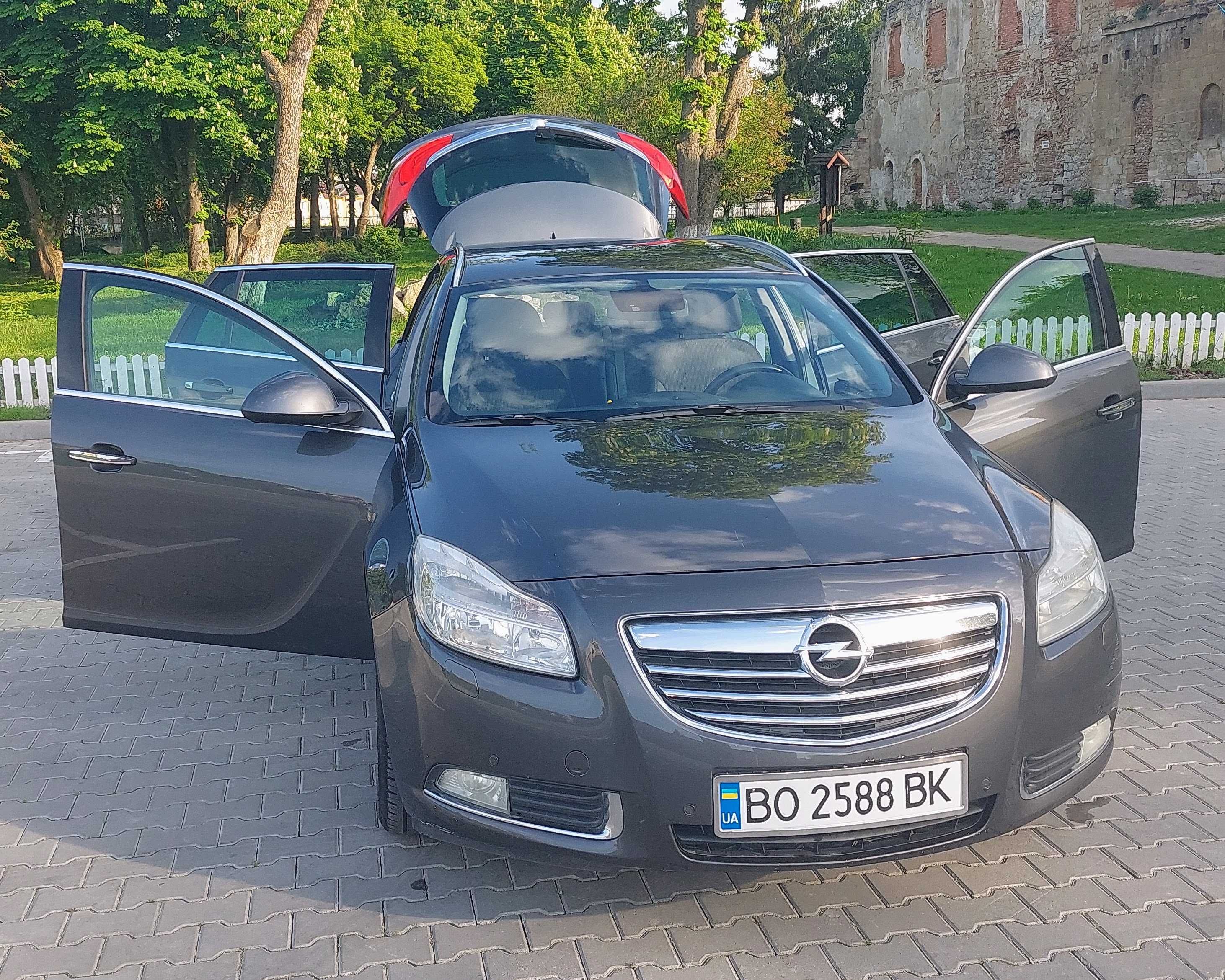 Opel Insignia, 2010, автомат, 2.0 дизель