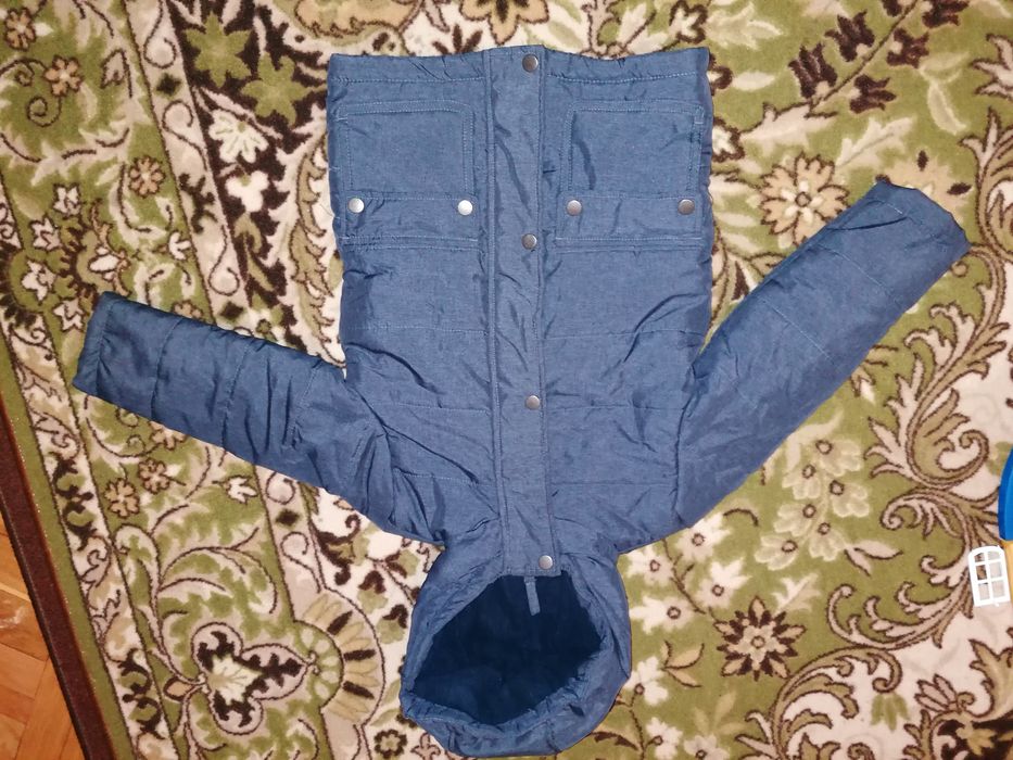 Продам куртку, курточку GeeJay