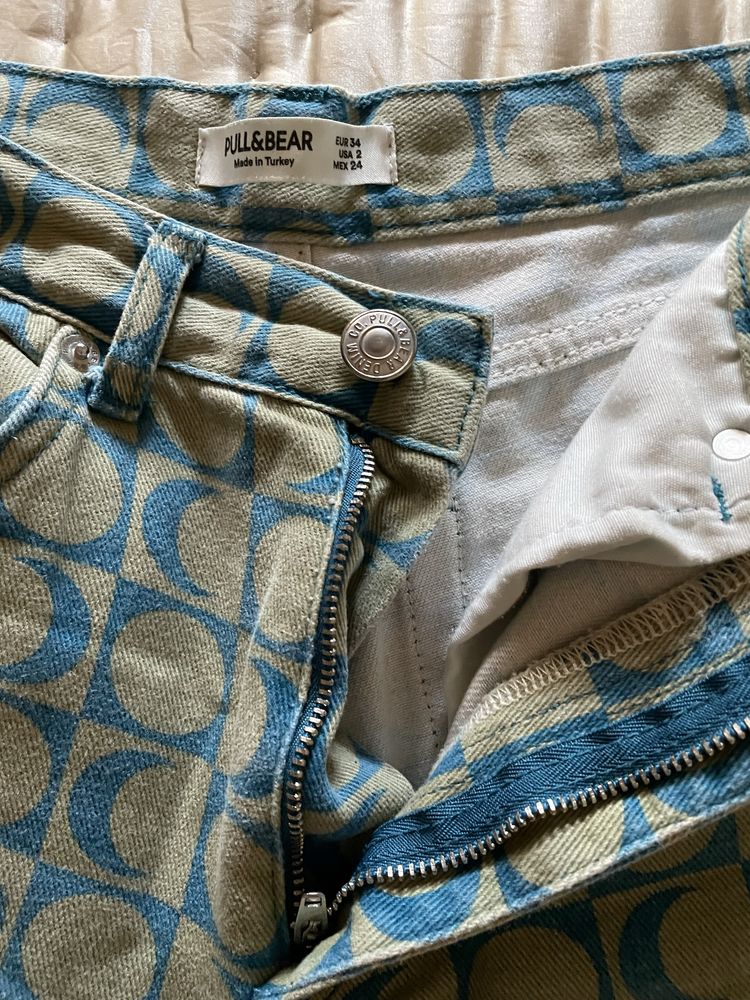 Calças de ganga estampadas