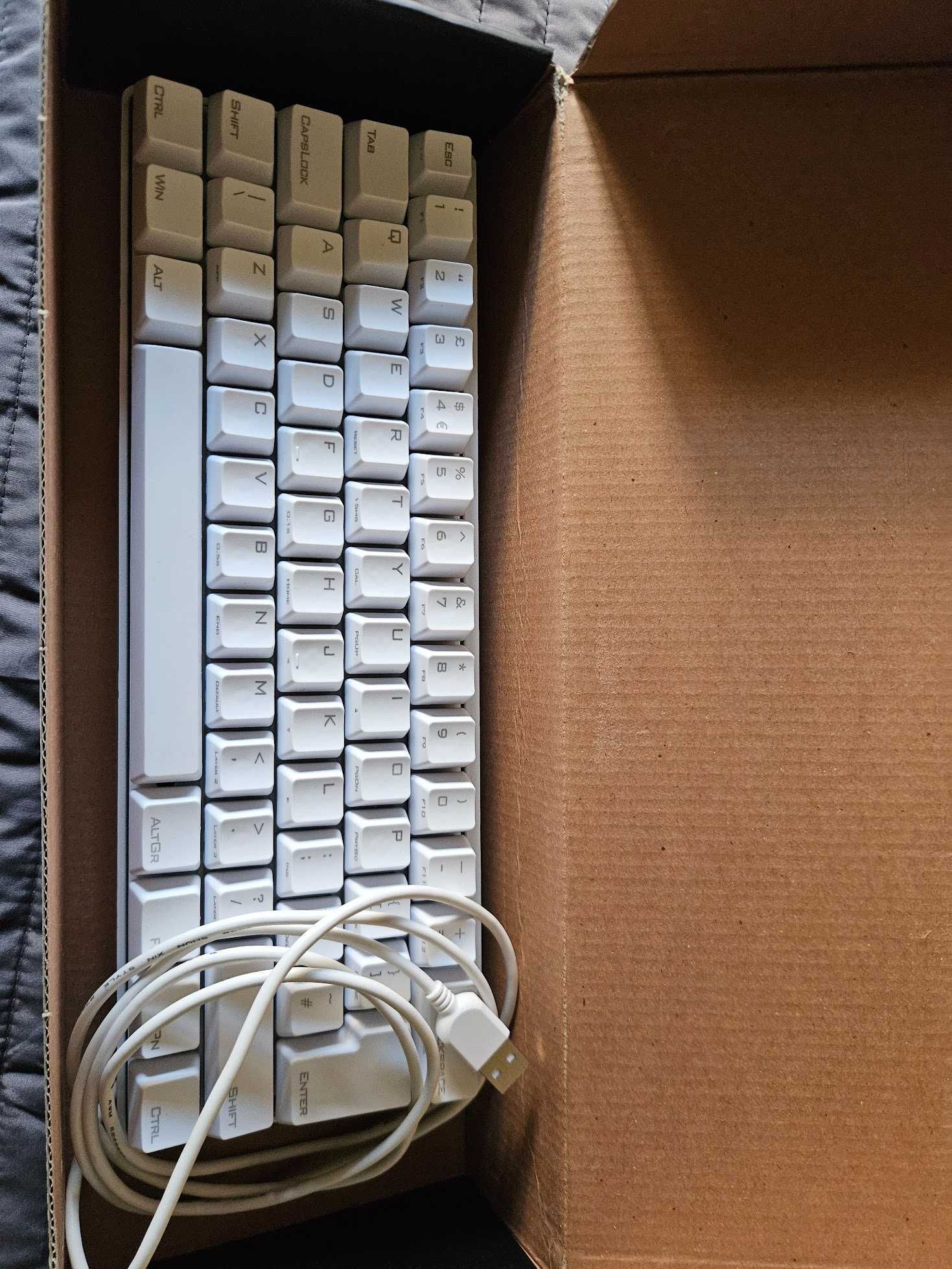 Teclado mecânico POK3R III ANSI