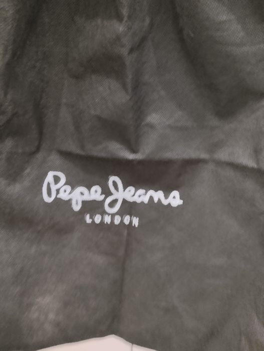 Saco preto Pepe Jeans. Novo sem etiqueta