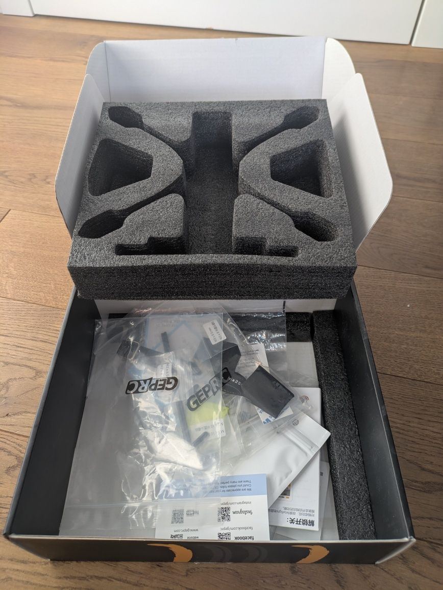 dron FPV geprc mark 5 analog elrs