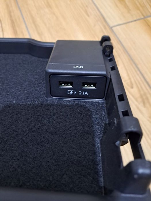 Stojak NA Kubki Mazda CX 5