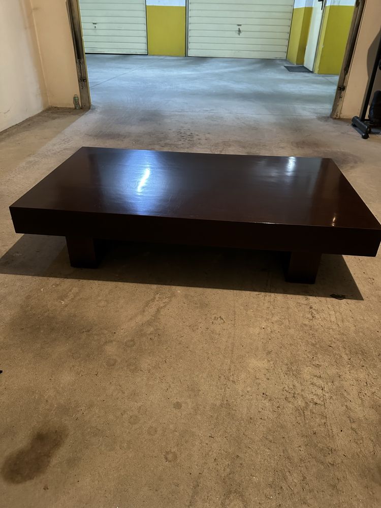 Mesa de apoio de sala