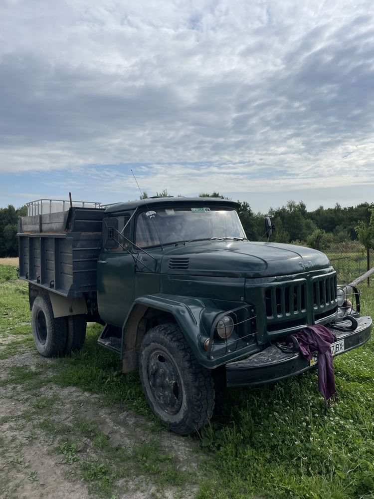 Зіл самосвал корткий