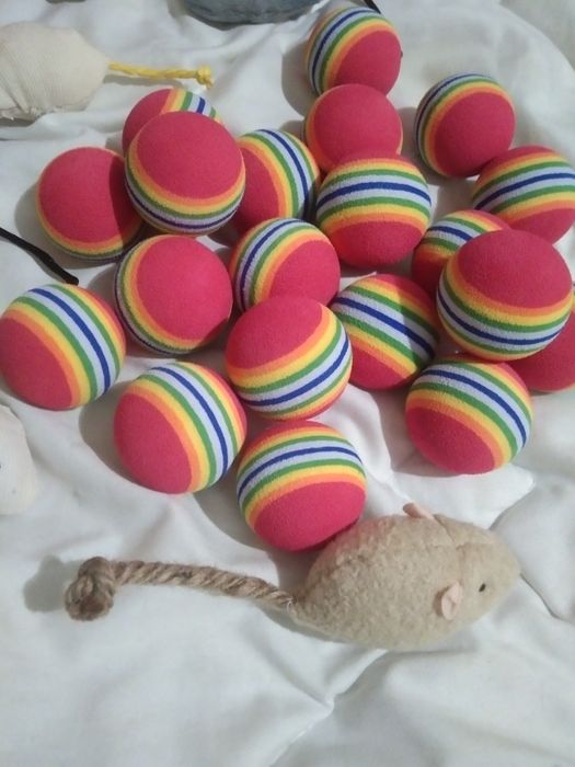 Туннель,Мышки,мячики мягкие и со звоночком для кошек