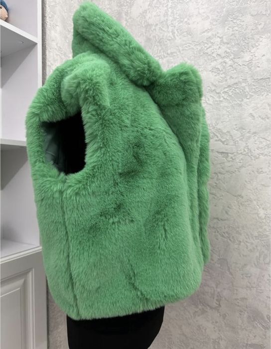 Жилетка штучне хутро