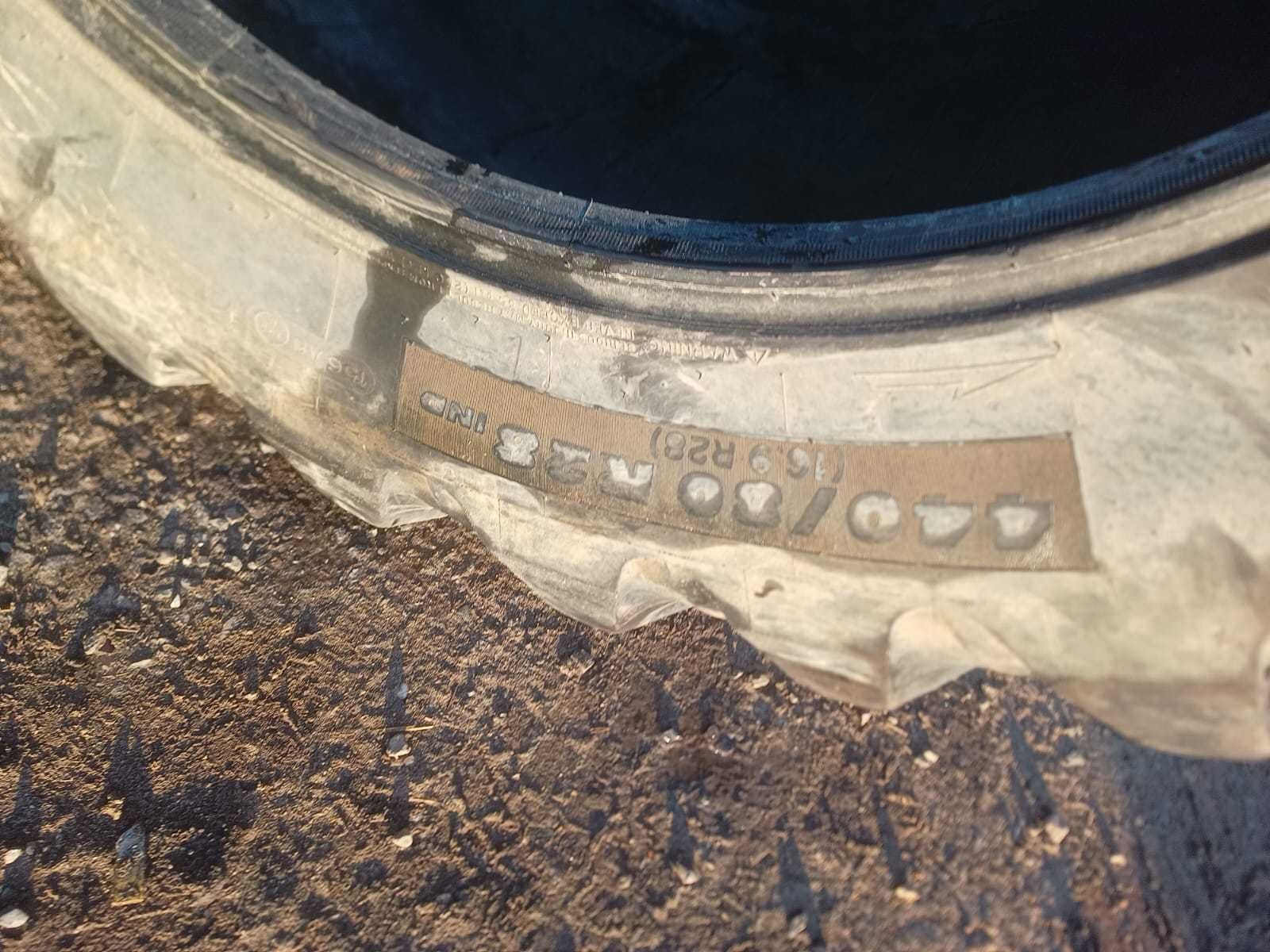 Opona 440/80R28 Michelin XMCL koparko ładowarka JCB Cat Volvo Case