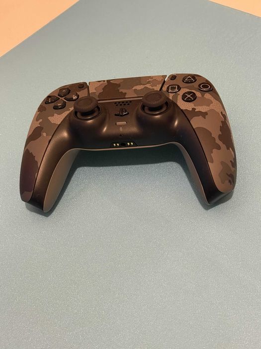 Pad DualSense do PlayStation 5 – stan idealny!