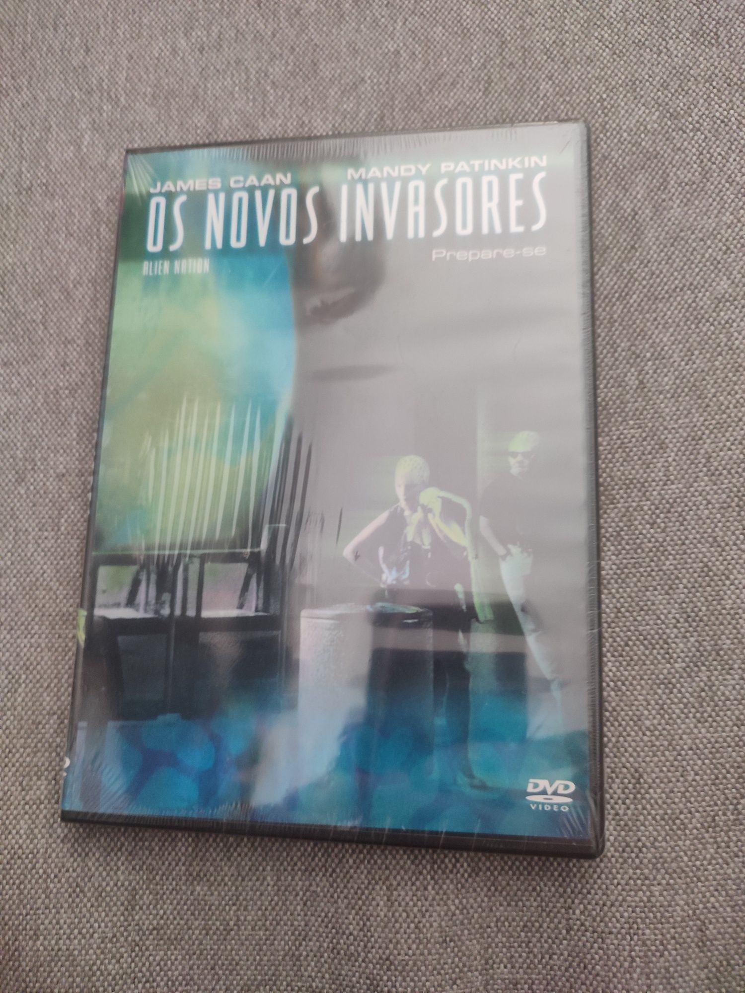 Os Novos Invasores - Selado