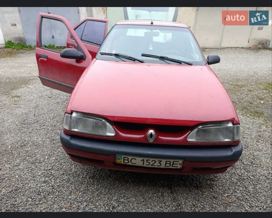 Розборка Рено 19 1.7 бензин