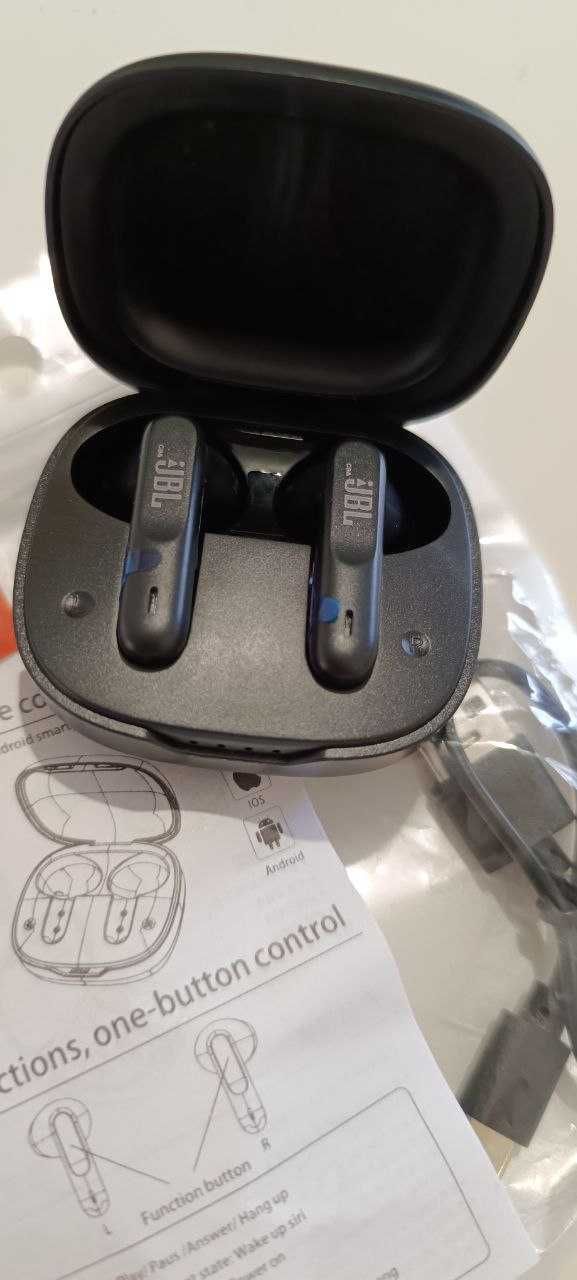 Fones CB&JBL sem Fio com Microfone e Adaptador de Brinde