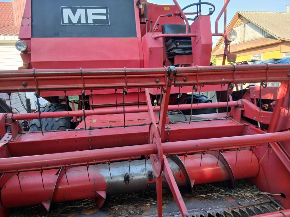 Комбайн Massey Ferguson