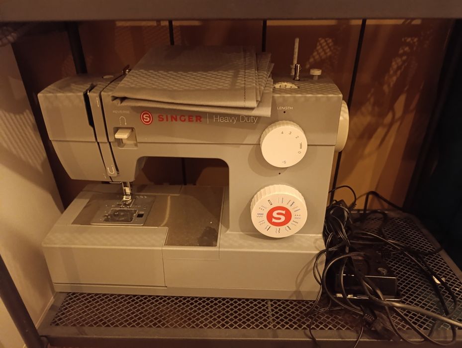 Singer Heavy Duty 4423