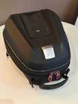 Tankbag do motocykla GIVI ST612+
