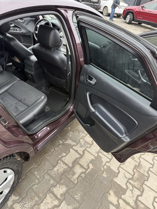 Ford mondeo mk4 2009 року