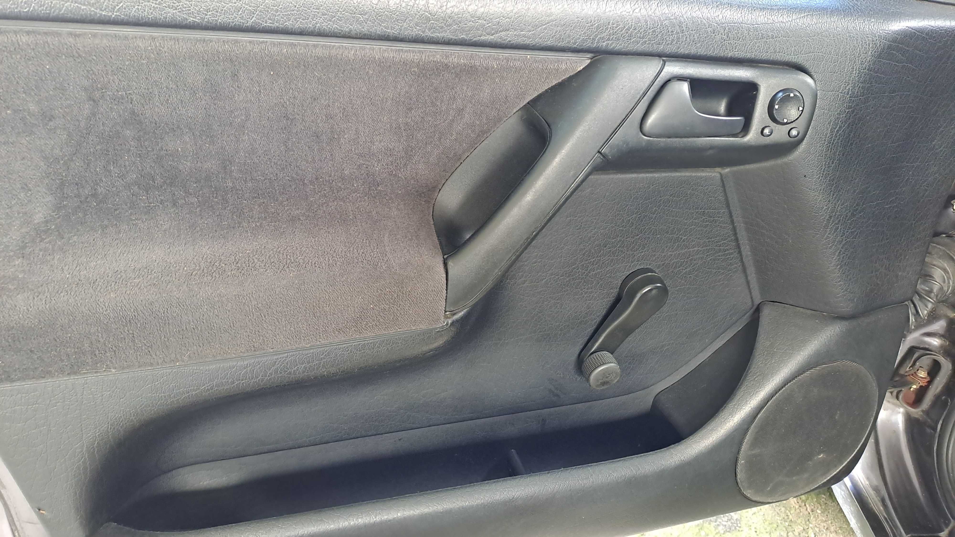 Volkswagen Golf III GL – Gasóleo | Bem estimado | Com jantes extra