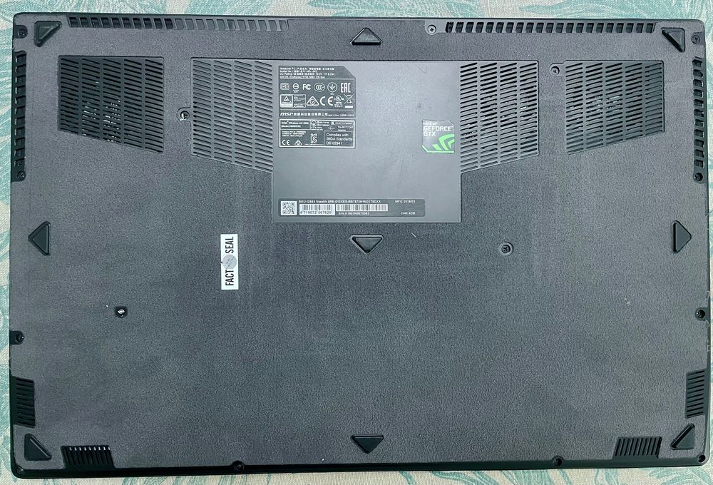 Portátil MSI GS63 Stealth 8RE de 15,6"