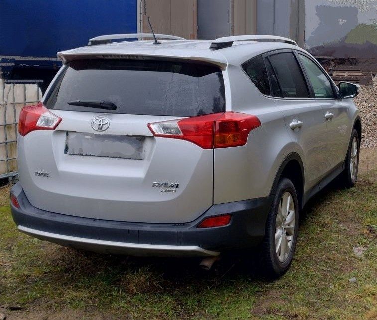 Toyota RAV4 AWD 2013 2,2 150km