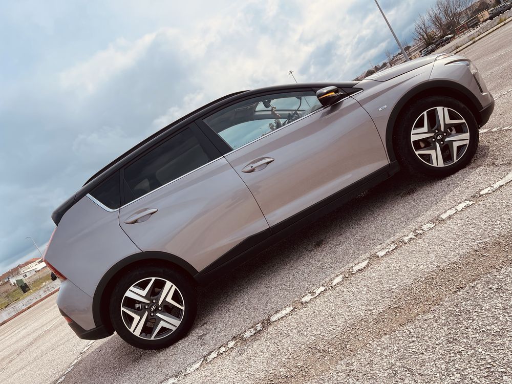 HYUNDAI BAYON PREMIUM HIBRIDO (modelo unico) 2023