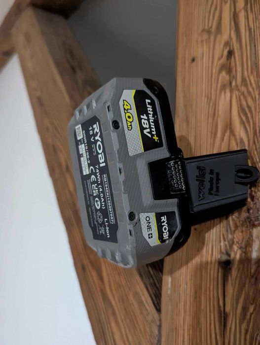 Uchwyt do baterii Ryobi ONE+ (Polska Produkcja)