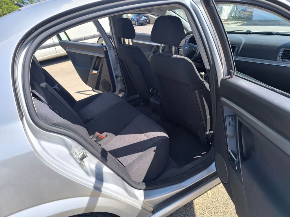 Opel Vectra 1.9 CDTI a gasóleo 2005