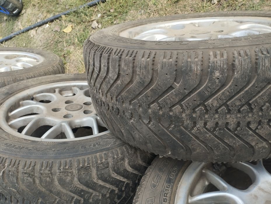 Продам колеса Опель омега 5*110 225/55 R16