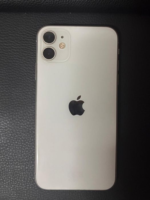 iPhone 11 64GB Branco