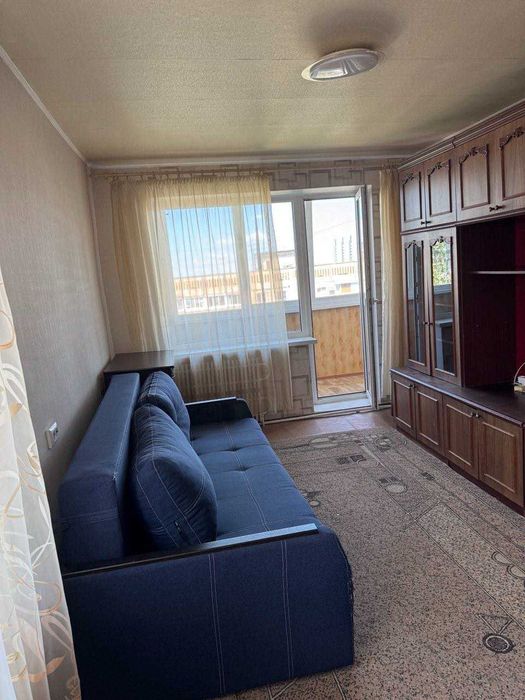 Продам 3х комнатную квартиру на пр. Поля , район Медтехника