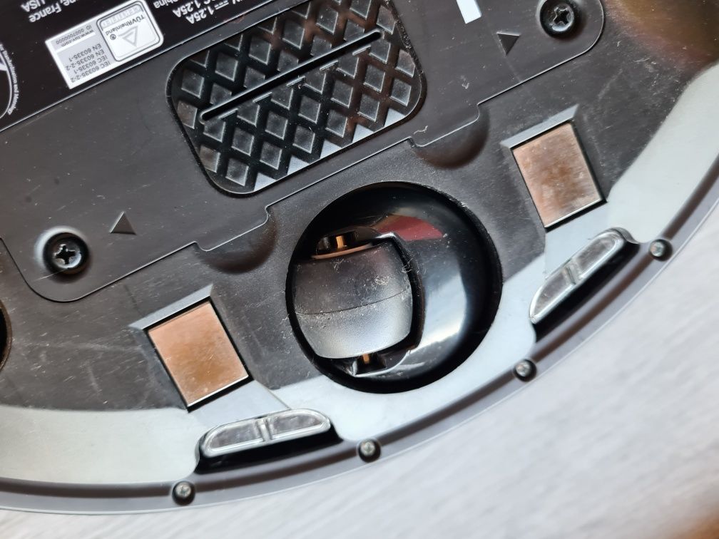 Aspirador Robô IROBOT Roomba 976
4