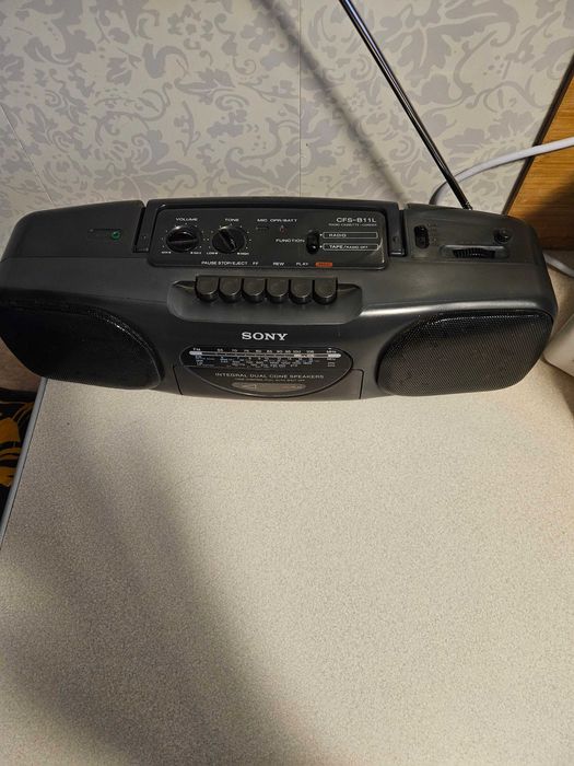 Radiomagnetofon SONY CFS-B11L radio FM