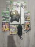 Sprzedam Xbox 360 z Kinect w wersji star wars z grami na zdjęciu