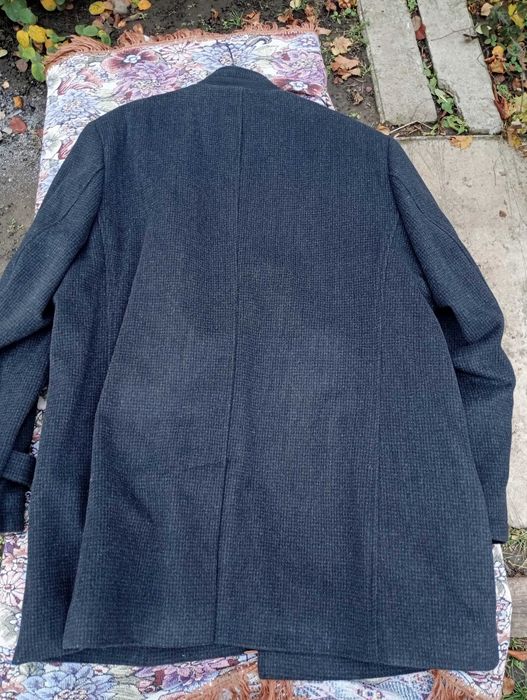 Продам новое мужское пальто/тетеплое.