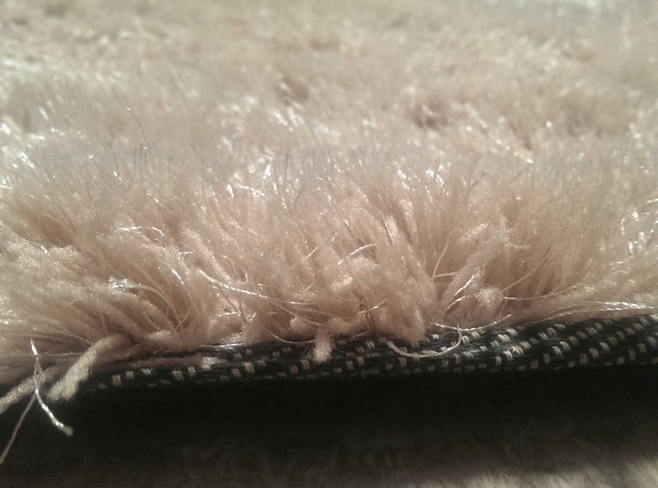 Fenomenalnie puszysty dywan z długim włosiem 160x230 cm, różowy