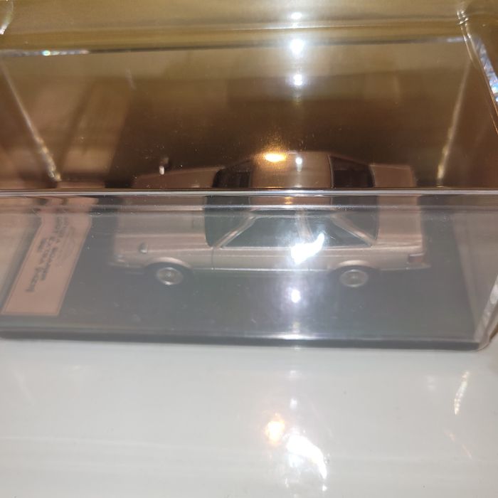 Carro miniatura Toyota