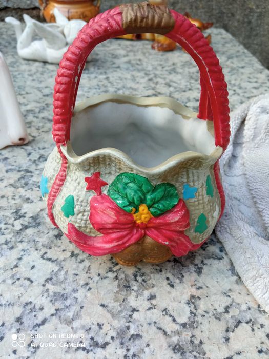 Loucas vários tipos azulejo , prato , bonecos