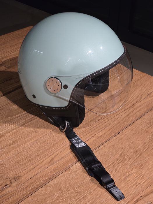 Kask Vespa Visor 4.0 w rozmiarze L jak nowy.