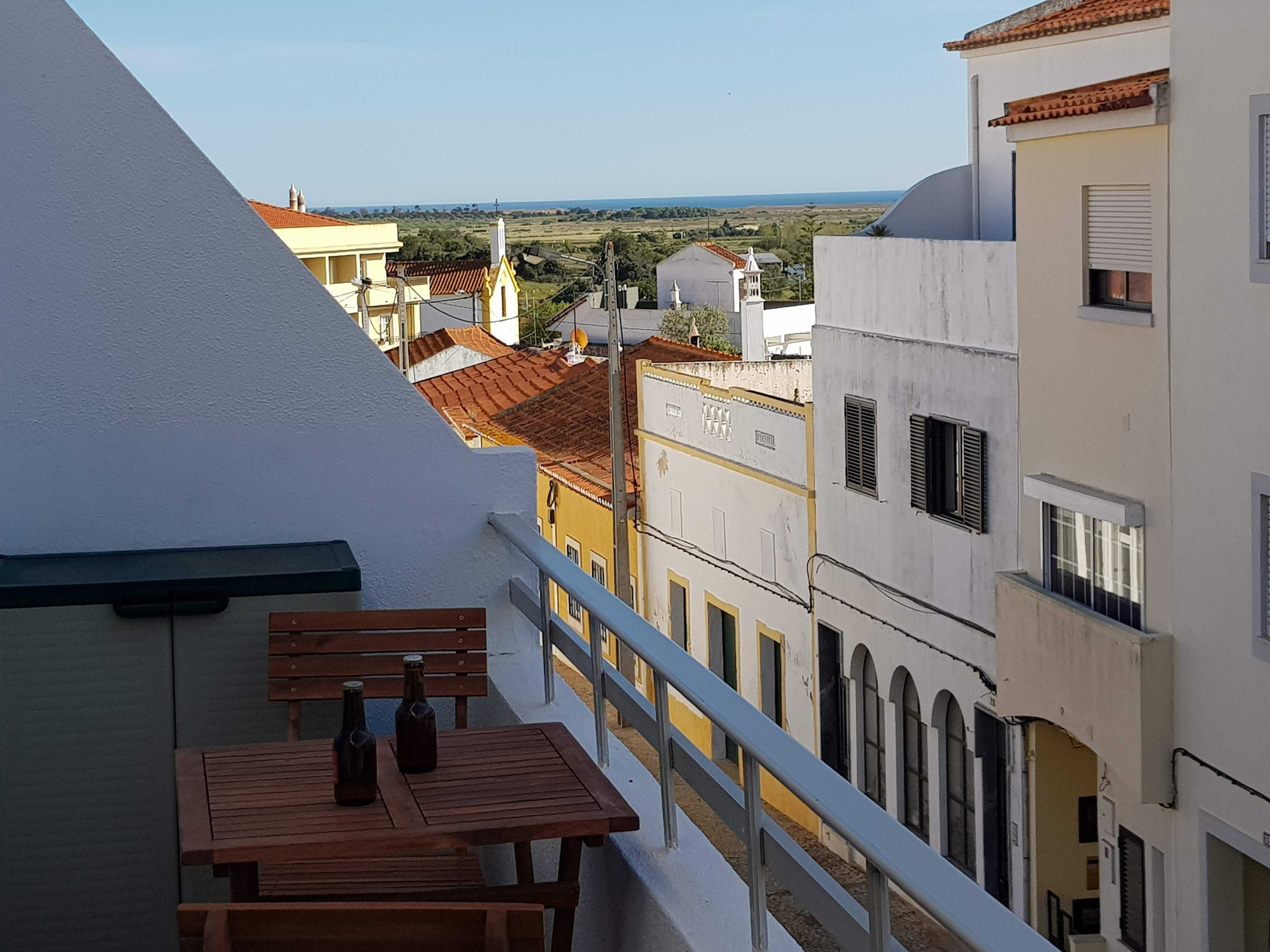 T1 para férias em Alcantarilha com vista de mar